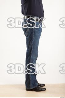 Leg moving blue deep jeans of Ed 0001